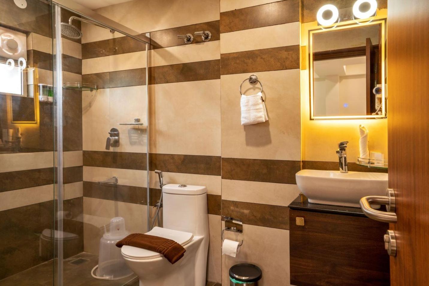 Kumbanad Heritage Hotel Vennikulam Extérieur photo