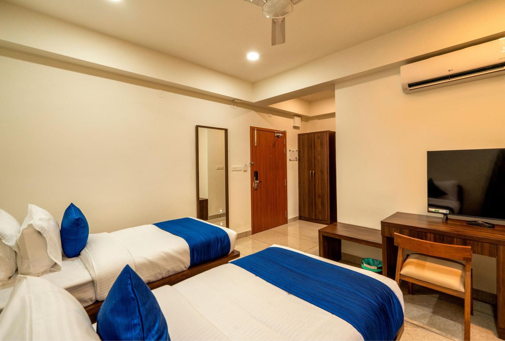 Kumbanad Heritage Hotel Vennikulam Extérieur photo