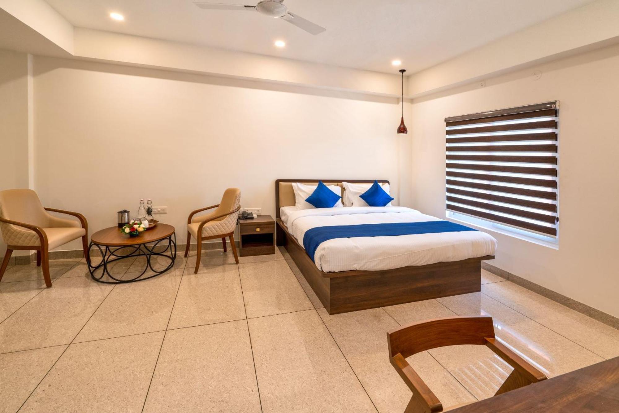 Kumbanad Heritage Hotel Vennikulam Extérieur photo